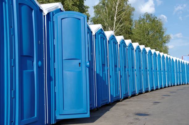 Portable Toilet Options We Offer in Dunstan, ME